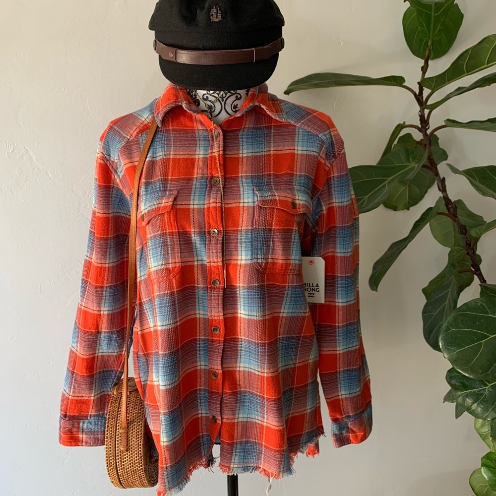 🔥🔥BILLABONG - LONG SLEEVE FLANNEL🔥🔥